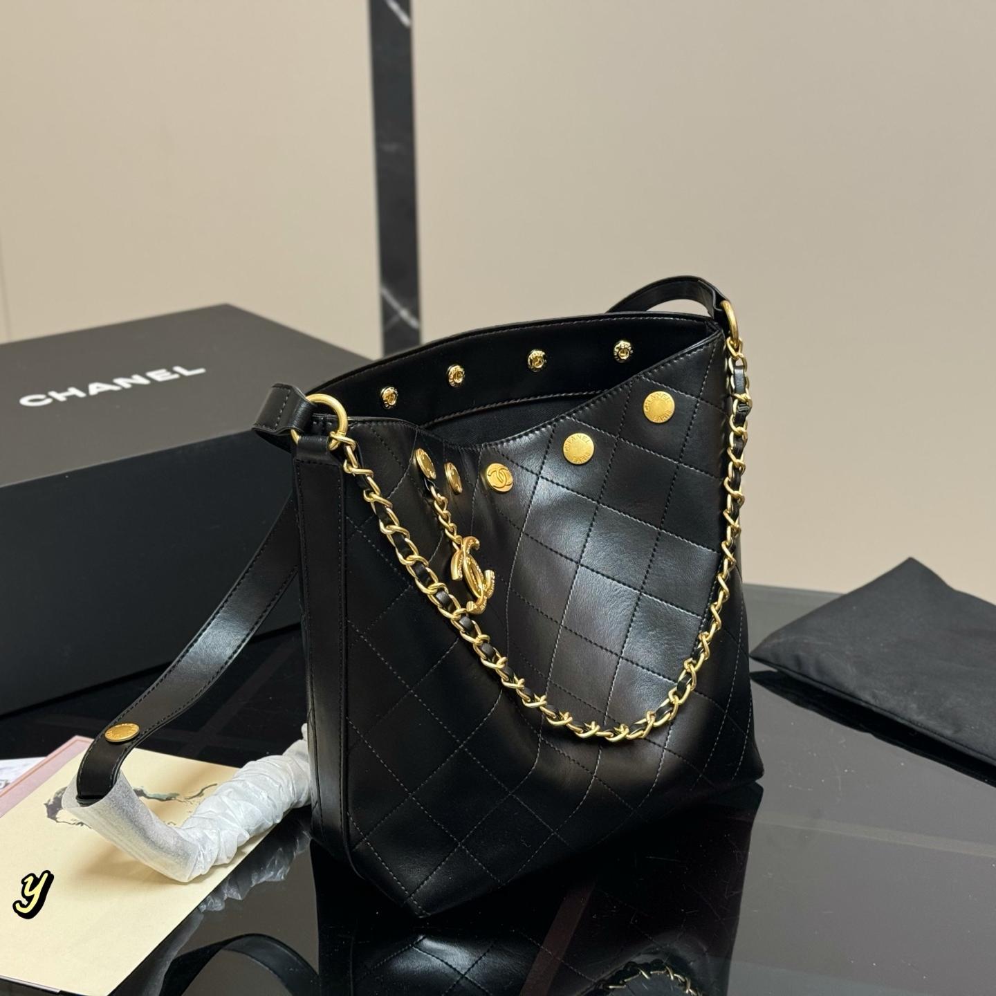 Black Quilted Leather Hobo Bucket Bag with Chain Detail 24CM - Image 2
