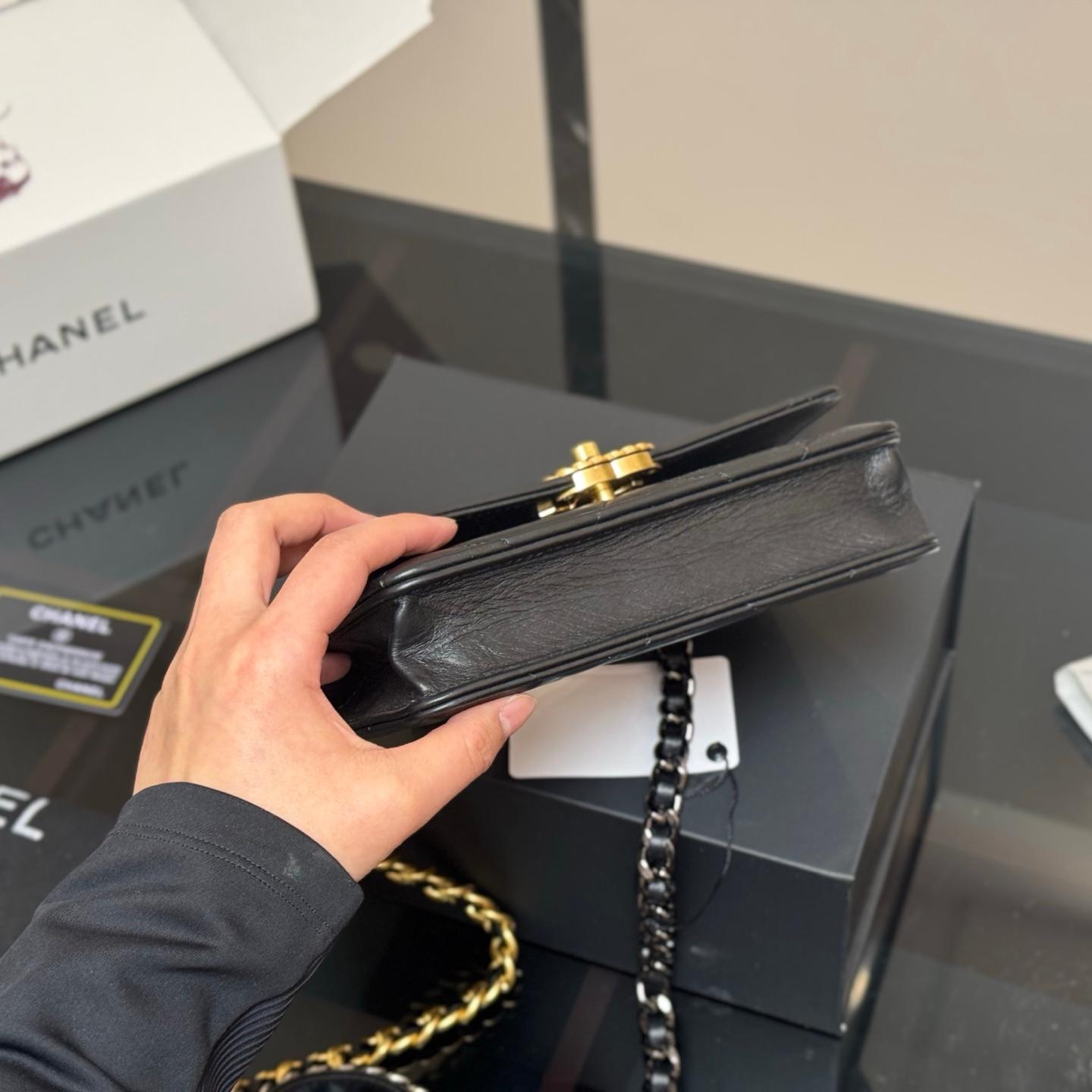 Mini Black WOC Bag with Gold Chain – 19 Style 20cm - Image 8