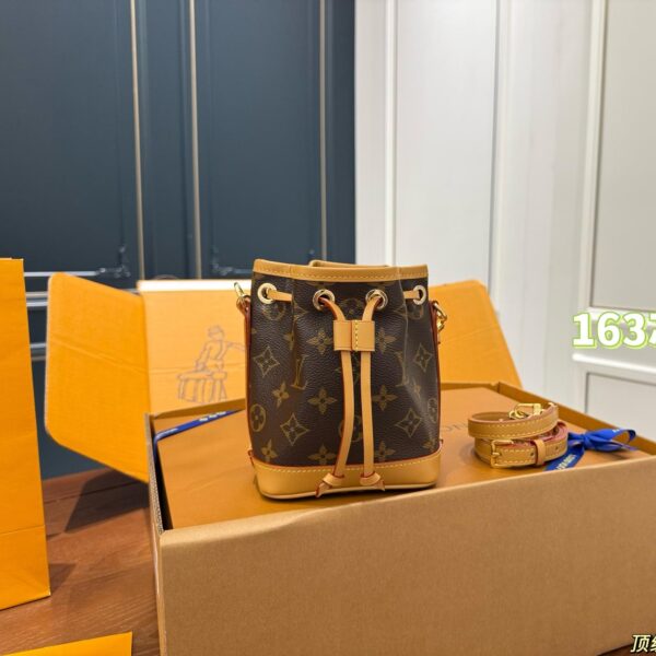 Mini Monogram Bucket Bag – Compact LV-Inspired Shoulder Purse 16CM