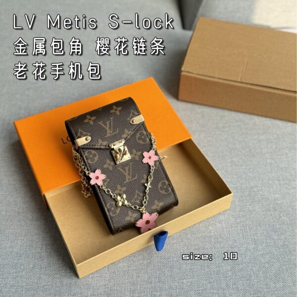 Louis Vuitton Metis S-lock Monogram Chain Phone Bag 17CM
