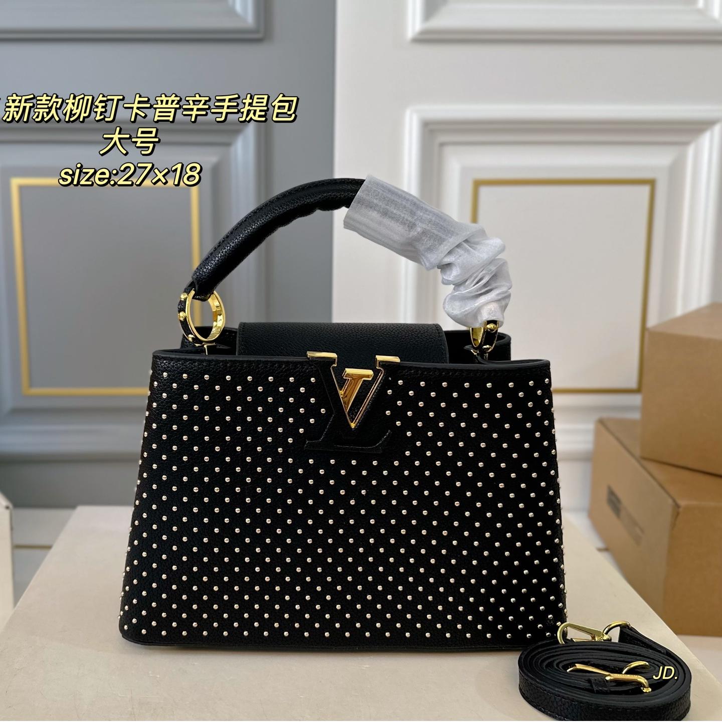 Louis Vuitton Capucines MM Studded Bag – Black Grained Leather Tote 27CM
