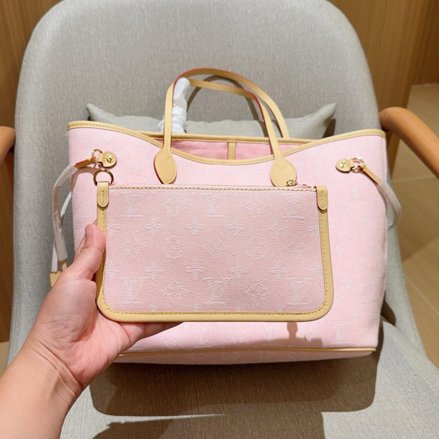 Classic Neverfull MM Tote in Beige Monogram Empreinte Leather with Removable Pouch – 32CM - Image 5