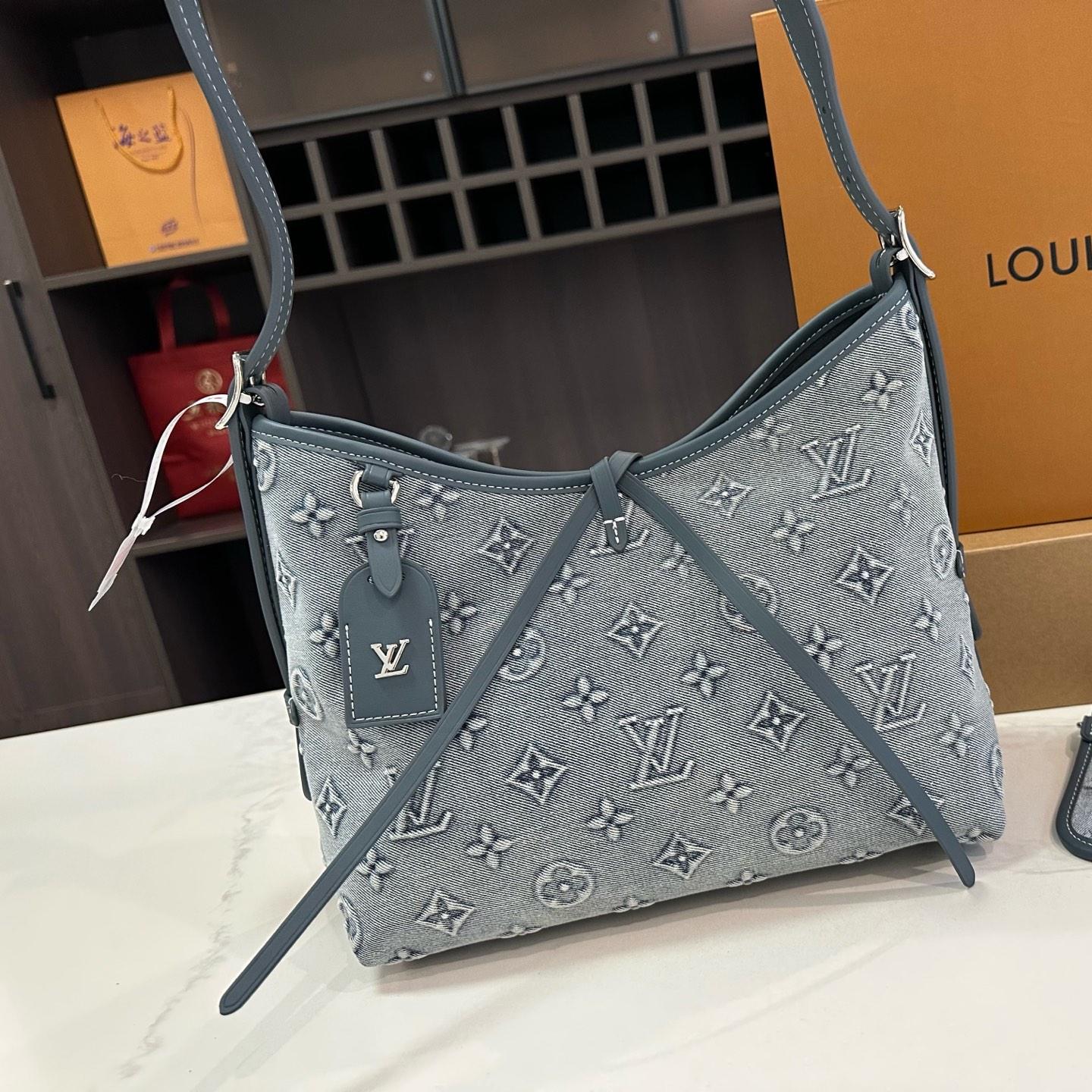 LV CarryAll Bag in Blue Denim Jacquard – 30cm Shoulder & Crossbody Tote - Image 4