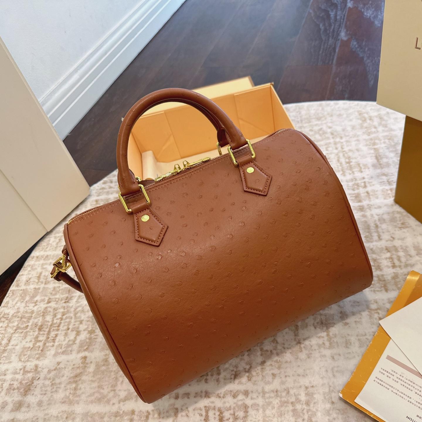 LV Speedy 30 Ostrich-Embossed Leather Bag – 2025 Classic Revival 30CM - Image 7