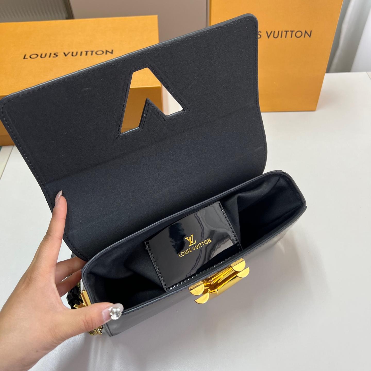 LV Twist Chain Bag in Black Patent Leather with Gold Hardware – 23CM Timeless Icon - Image 9