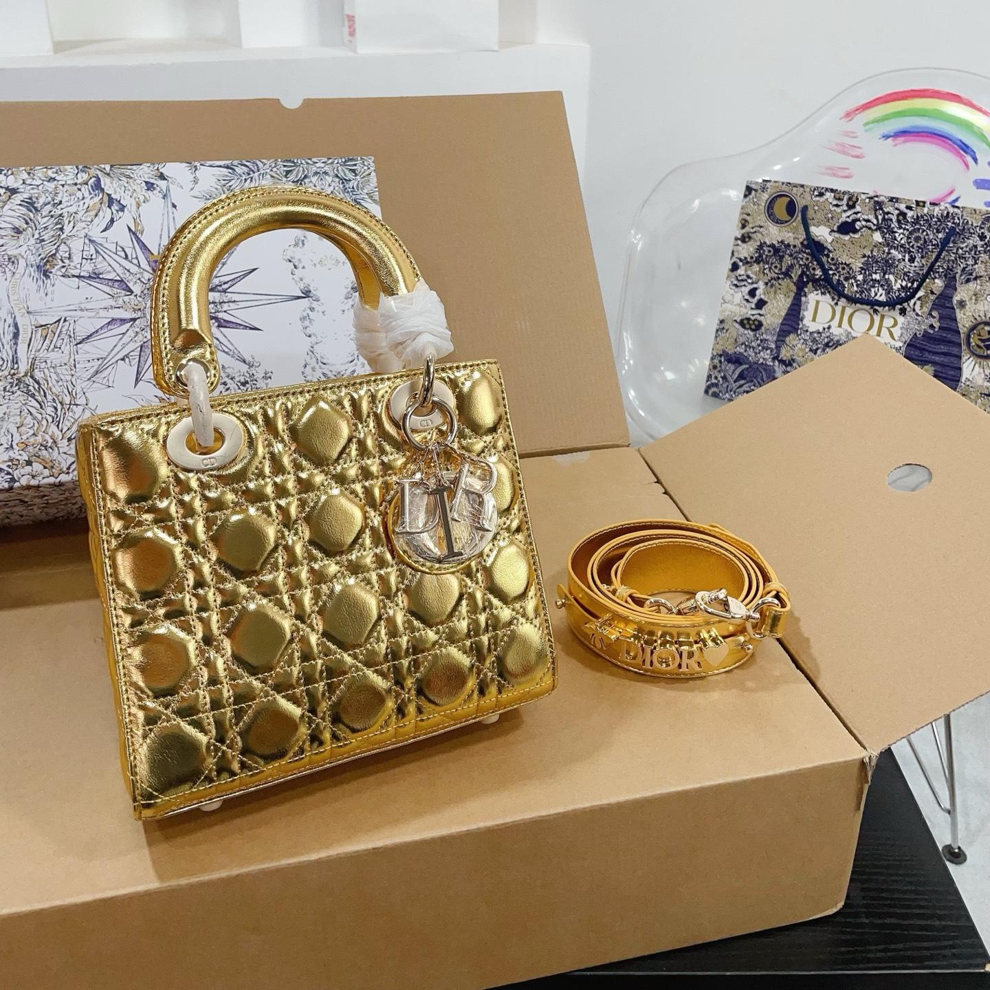 Dior Lady Metallic Leather Bag – 20cm Cannage with Gold & Silver Finish - Image 3