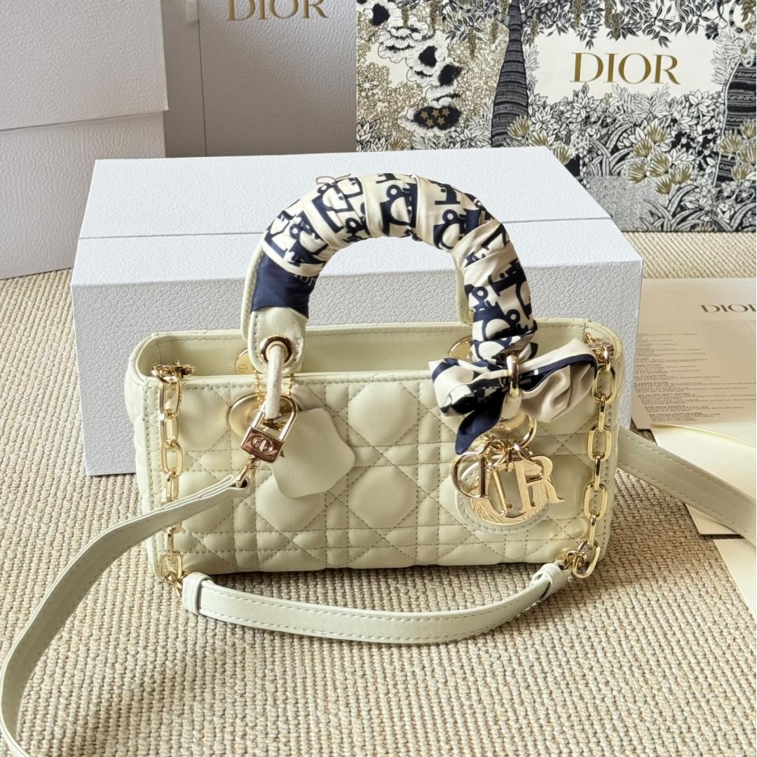 Cream White Lady D-Joy Quilted Leather Bag – Rectangular Top Handle with Scarf Detail 22CM - Image 3