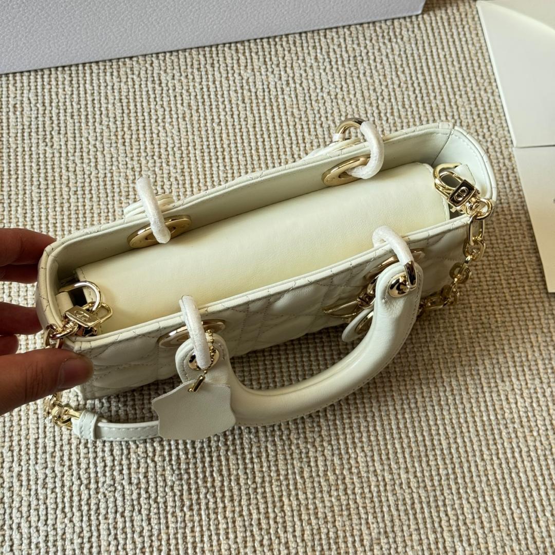Cream White Lady D-Joy Quilted Leather Bag – Rectangular Top Handle with Scarf Detail 22CM - Image 8