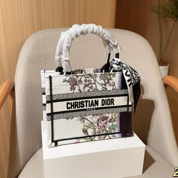 Floral Embroidered Small Book Tote – Dior-Inspired Canvas Bag  26cm