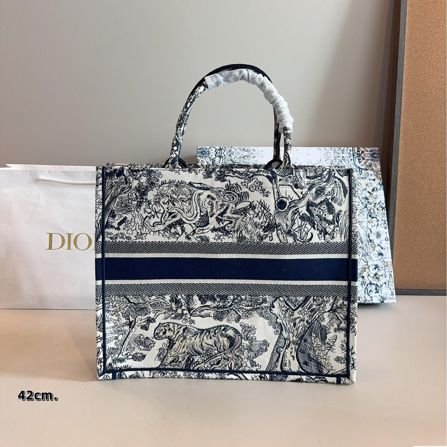 Dior Book Tote in Black & White Paris Allover Embroidered Canvas – Available in 36CM & 41CM - Image 5