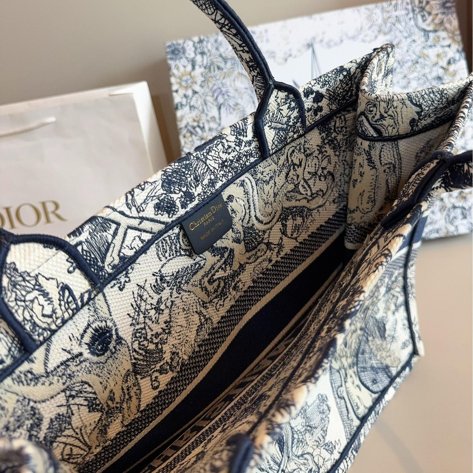 Dior Book Tote in Black & White Paris Allover Embroidered Canvas – Available in 36CM & 41CM - Image 9