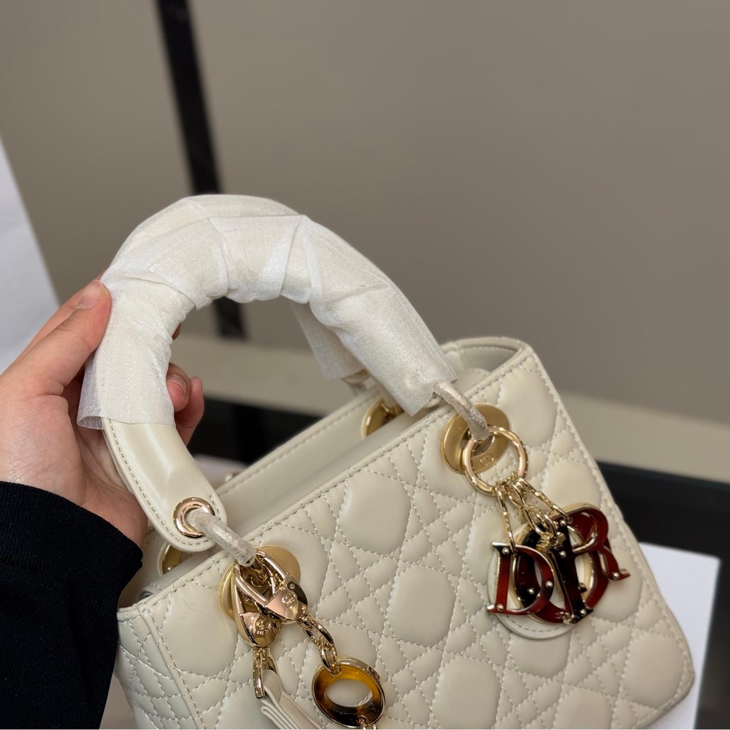 Lady Dior in Cream Calfskin with Tortoiseshell Charm Strap – 17cm & 20cm - Image 6
