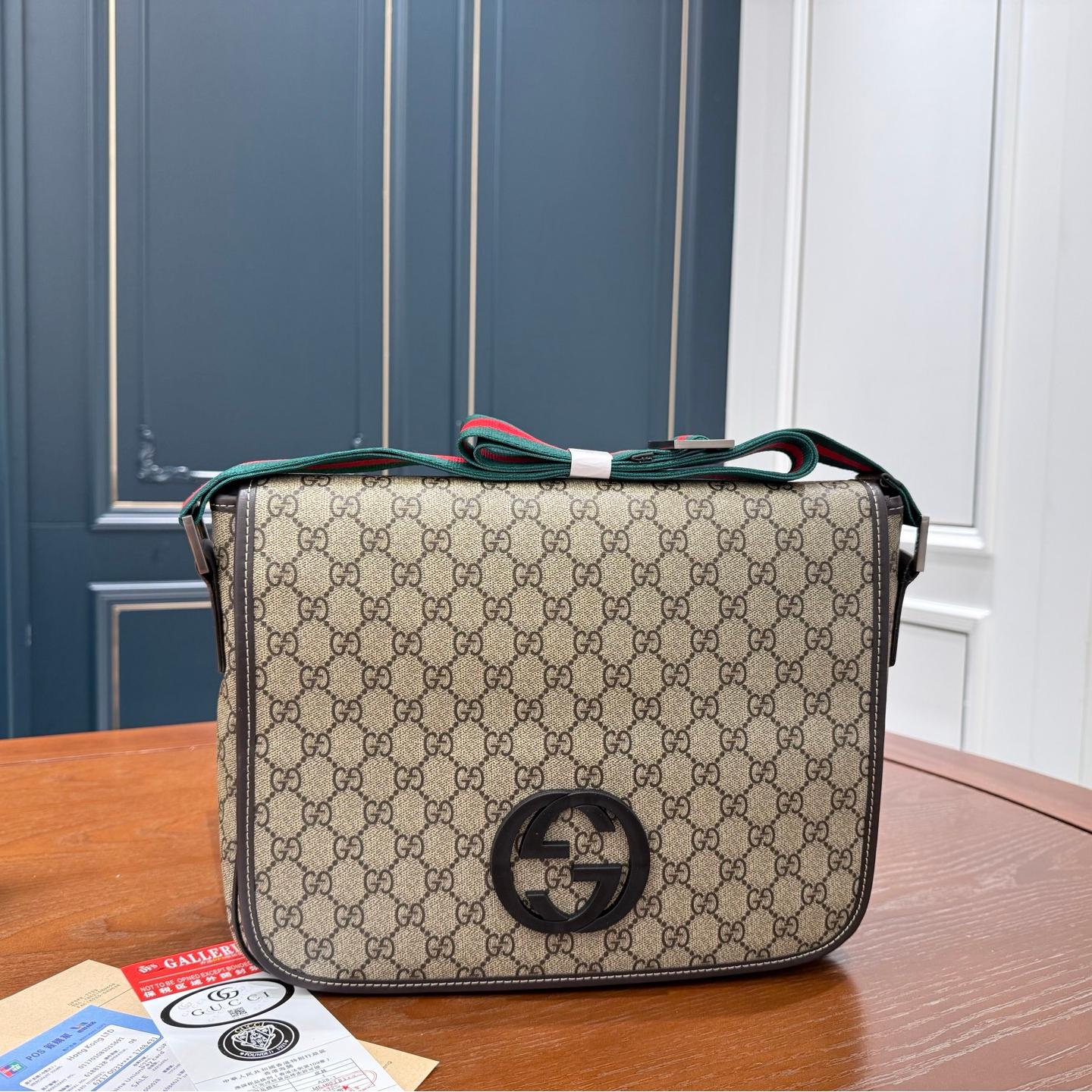 Gucci Ophidia GG Canvas Messenger Bag – Beige and Ebony, 32cm - Image 2
