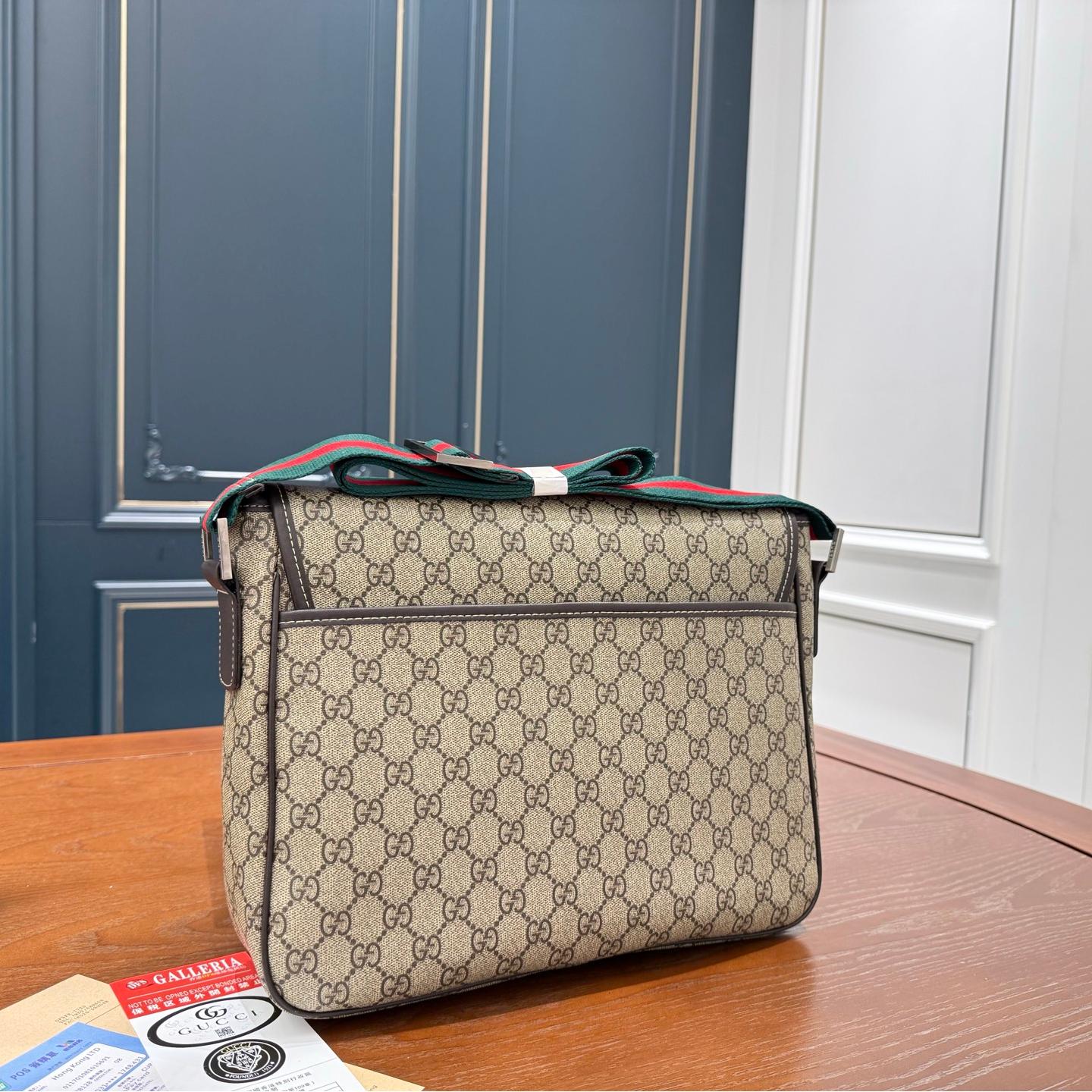 Gucci Ophidia GG Canvas Messenger Bag – Beige and Ebony, 32cm - Image 3