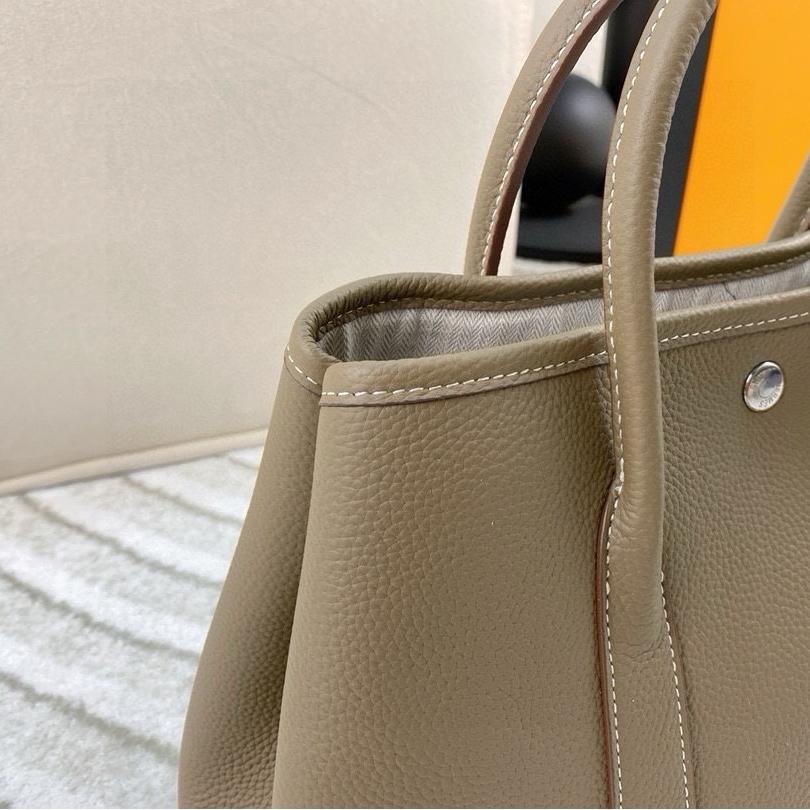 Hermès Garden Party 32 Tote Bag in Full-Grain Calfskin - Image 7