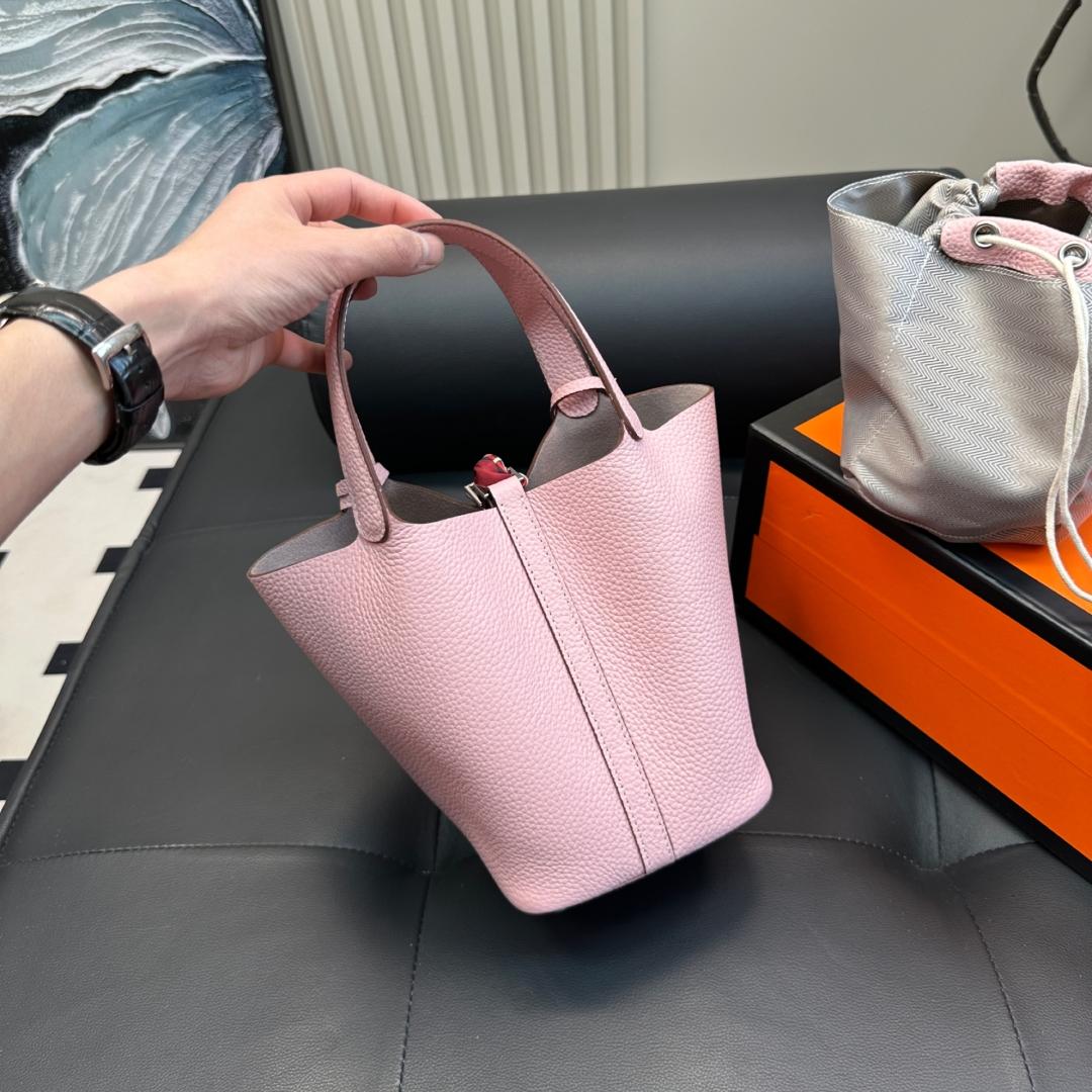 Hermès Picotin Lock 13 Bucket Bag in Pink Togo Leather with Palladium Hardware - Image 2
