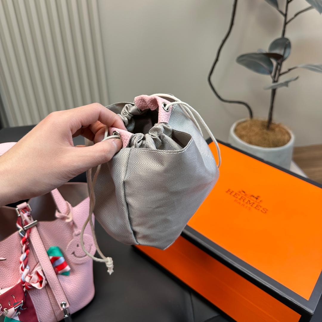 Hermès Picotin Lock 13 Bucket Bag in Pink Togo Leather with Palladium Hardware - Image 7