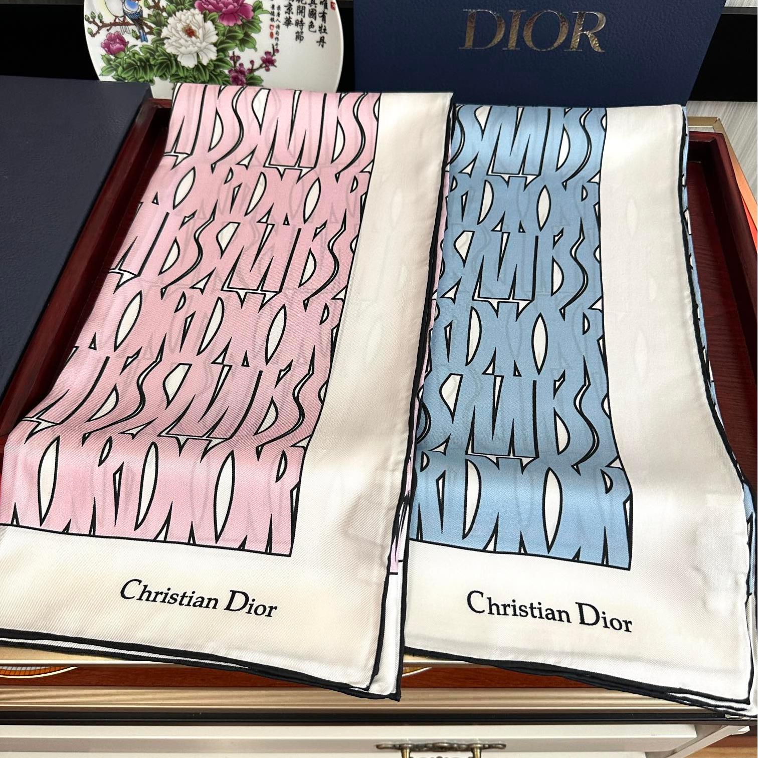 Dior Chardons Silk Twill Scarf – 2025 Pink & Blue Edition, 90x90cm - Image 2
