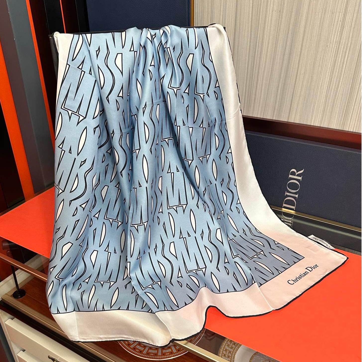 Dior Chardons Silk Twill Scarf – 2025 Pink & Blue Edition, 90x90cm - Image 6