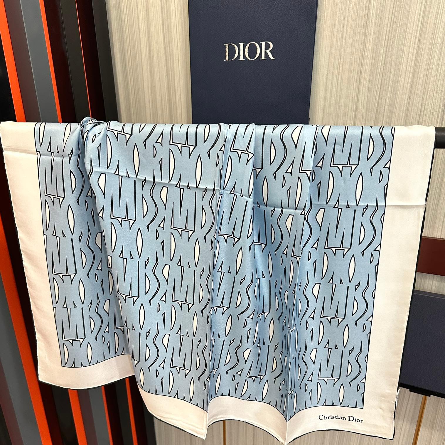Dior Chardons Silk Twill Scarf – 2025 Pink & Blue Edition, 90x90cm - Image 7