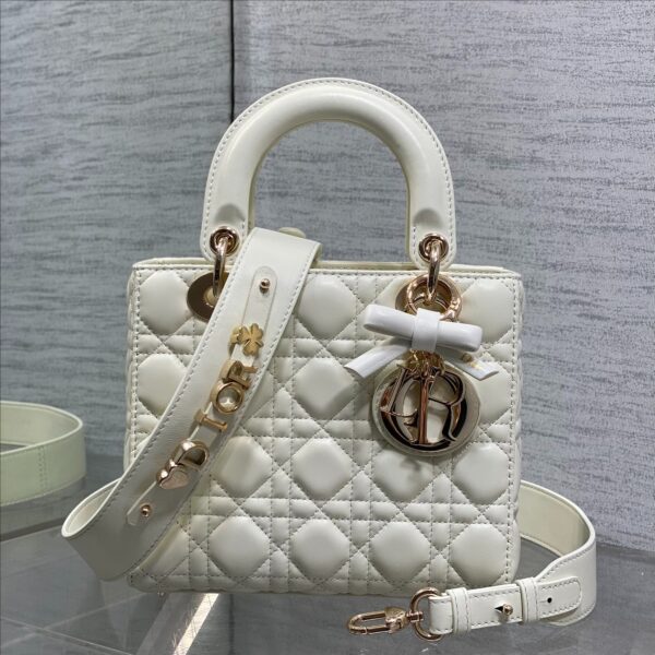 Lady's Latest Four-Pocket Bow-Tie Diana Bag in Lambskin